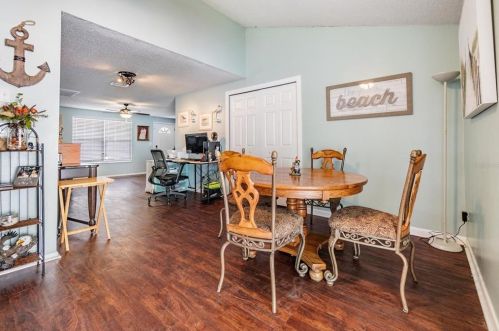 7007 Fairfax Dr, Port Richey FL  34668-5605 exterior