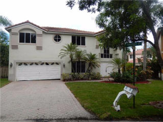 2560 Rampart Way, Hollywood FL  33026-1337 exterior