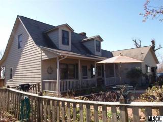 3413 Mountain Ridge Cir, Valdese NC  28690-9649 exterior