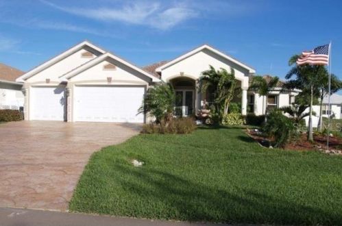 4205 26th Ave, Cape Coral, FL 33914-6195