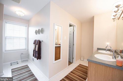 4000 Pennford Pl, Boothwyn PA  19060-4406 exterior