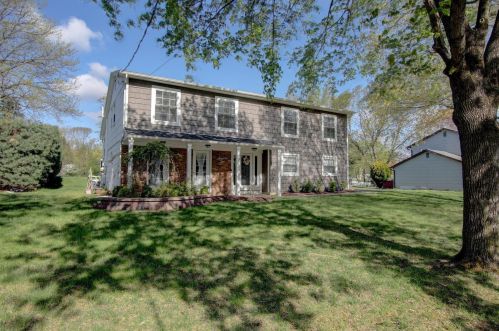 72 Church Rd, Morganville, NJ 07751-1364