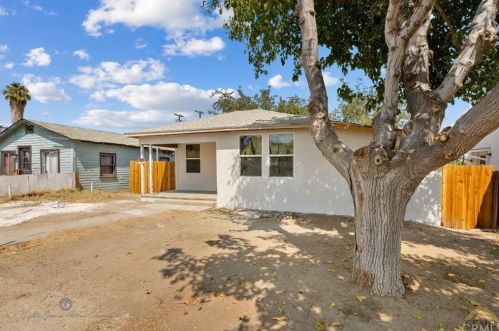 322 Woodrow St, Taft, CA 93268-3014