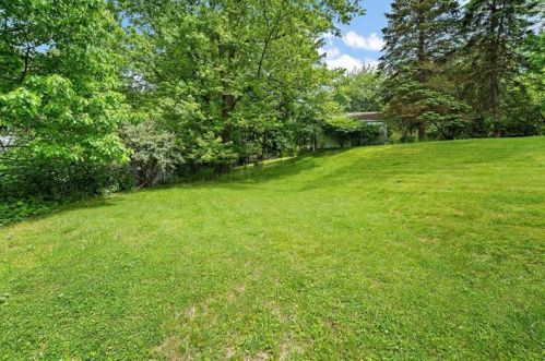 523 Wright Rd, New Kensington PA  15068-9231 exterior