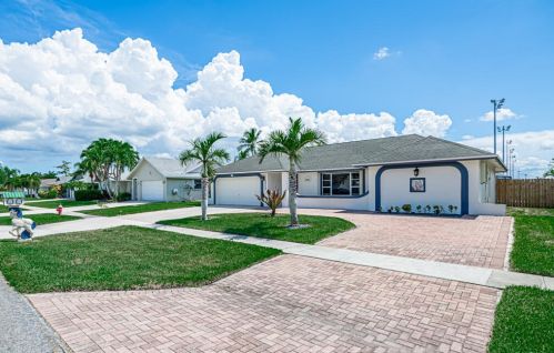 13831 Geranium Pl, West Palm Beach, FL 33414-8621