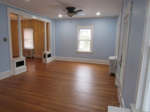 2347 Crompond Rd, Yorktown Hgts NY  10598-3735 exterior