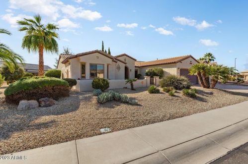 19998 Crescent Way, Sun City, AZ 85374-4743