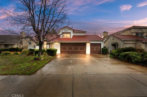 15650 Laguna Ave, Lake Elsinore, CA 92530-5673