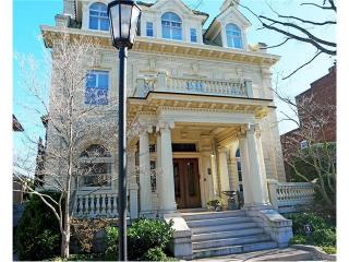 2230 Monument Ave, Richmond, VA 23220-2710