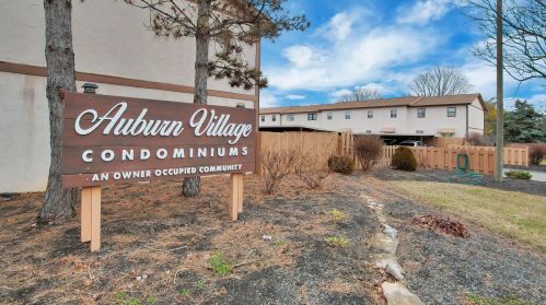 3839 Queen Anne Pl, Darbydale OH  43123-2924 exterior