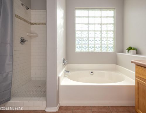 7938 Panamint Dr, Tucson AZ 85743-1184 exterior