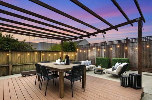 825 3rd Ave, San Bruno CA  94066-3211 exterior