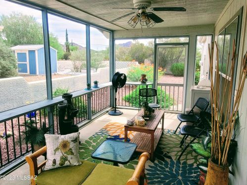 2803 Desert Hawk Pl, Tucson AZ  85713-4388 exterior