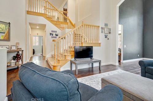 29584 Mammoth Ln, Santa Clarita CA  91387-6216 exterior