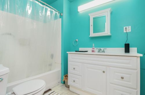 352 Park Ave, Valpo IN  46383-4645 exterior