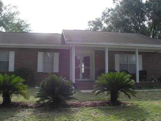 3109 Las Brisas Dr, Pensacola, FL 32526-2825