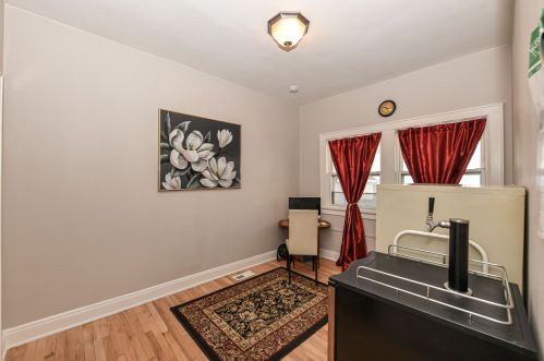 3115 Brisbane Ave, Milwaukee WI 53207-2605 exterior