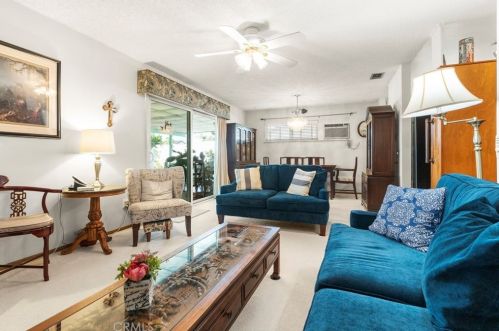 681 Parker St, Oceanside, CA 92057-3511