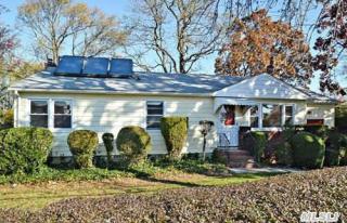 416 36th St, North Lindenhurst, NY 11757-2652