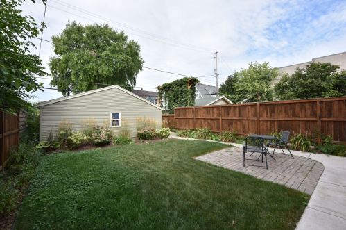 2737 Howell Ave, Milwaukee WI 53207-2013 exterior