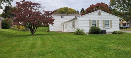 217 Fir Dr, Latrobe, PA 15650-2769