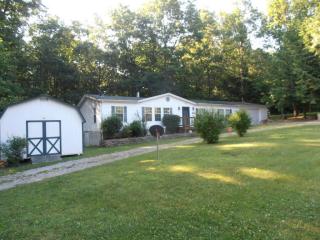 326 Dartmoor Dr, Crossville, TN 38558-6303