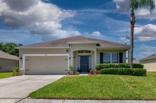 456 Marathon Ln, Sanford, FL 32771-5201