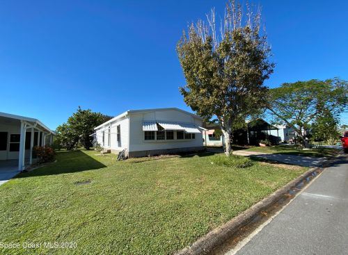 633 Amaryllis Dr, Sebastian, FL 32976-7118