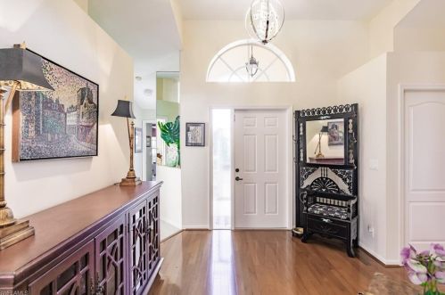 10904 Longshore Way, Naples, FL 34119-8814