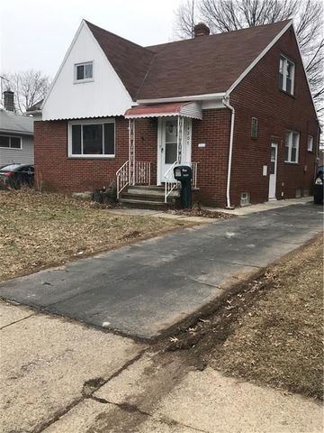 14207 Parkdale Ave, Cleveland, OH 44111-3206