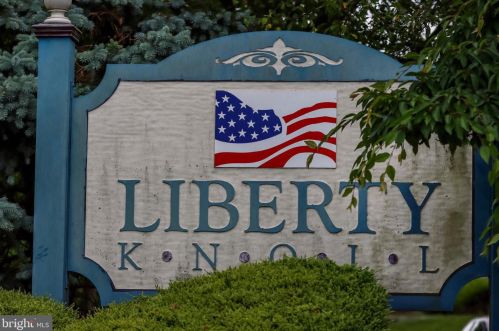 101 Providence Ct, Harleysville PA  19438-3621 exterior