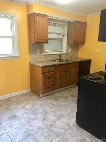 14 James St, Stamford CT  06902-6139 exterior