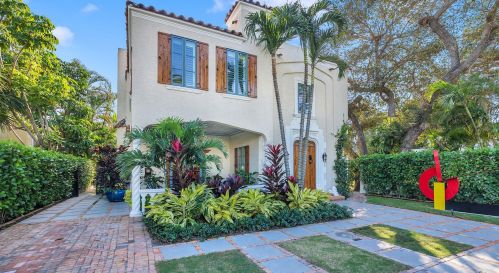 316 Granada Rd, West Palm Beach, FL 33401-7922