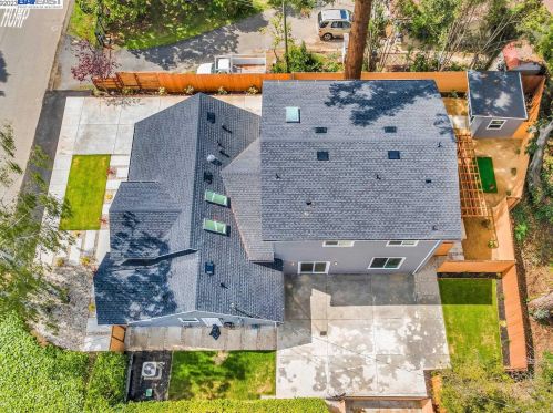 19525 Forest Ave, Hayward CA  94546-3519 exterior