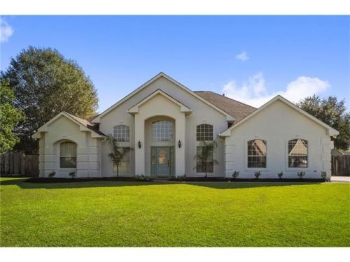 129 Belington Ave, Madisonville, LA 70447-9109