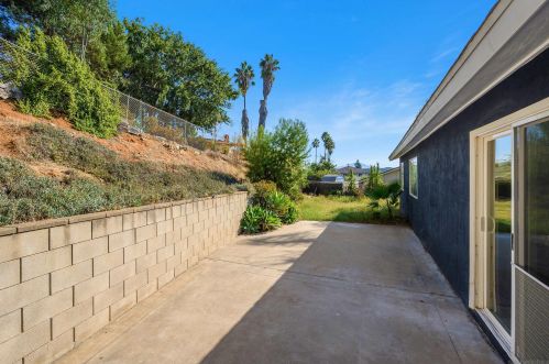 1219 Camillo Way, El Cajon CA  92021-3403 exterior