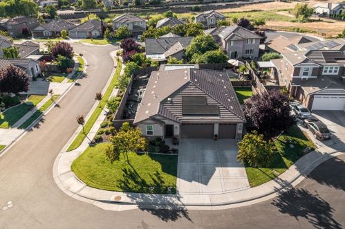 205 Tillman Ct, Folsom CA  95762-9571 exterior