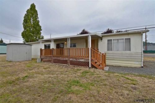4170 Santiam Hwy, Lebanon OR 97355-3656 exterior