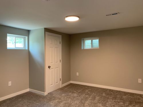 5621 Cleves Warsaw Pike, Cincinnati OH  45238-1935 exterior