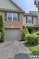 1112 Cross Creek Dr, Navy Sup Dpt PA  17050-8337 exterior