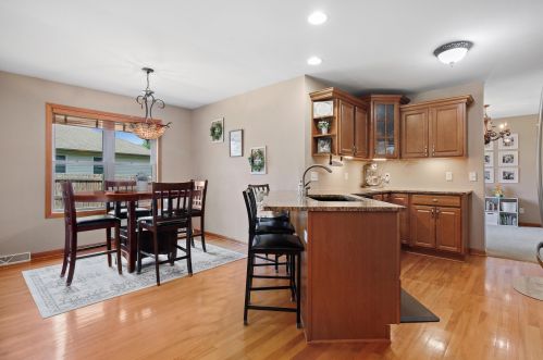 1158 101 St, Kenosha WI 53158-4034 exterior