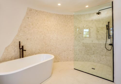 400 Camino Alturas, Palm Springs CA  92264-8996 exterior