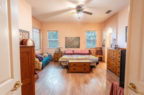 2431 Emerald Lake Ln, Elk Grove CA  95758-3608 exterior