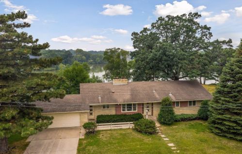 6712 Cornelia Dr, Minneapolis, MN 55435-1657