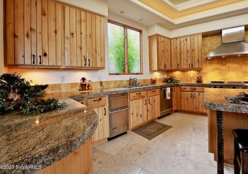 240 Crystal Sky Dr, Sedona AZ 86351-7450 exterior