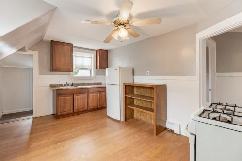 202 Ct St, Brockton MA 02302-4611 exterior