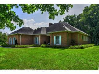 408 Williams Rd, Surgoinsville, TN 37873-3051