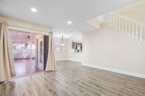 11728 12th St, Hollywood FL  33026-3841 exterior