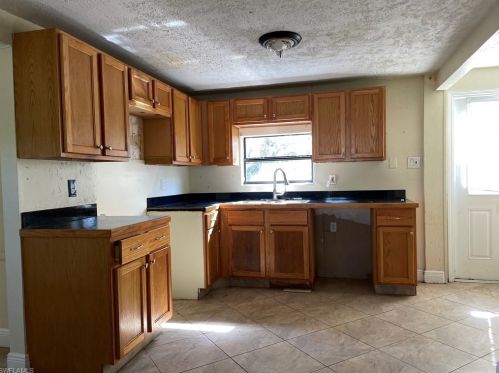 3407 34 St, Lehigh Acres FL 33976-4301 exterior