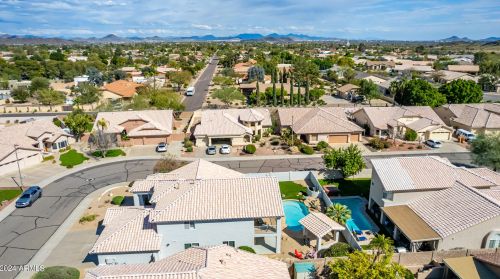 5717 Soft Wind Dr, Glendale AZ  85310-3643 exterior